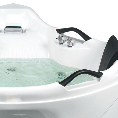 Strudel-Badekurort-Wanne der Eckmassage-Badewannen-freistehende 1500mm heiß
